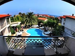 Stamos Hotel Hotel in Halkidiki