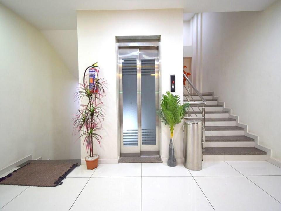 Hotel Embassy Kalol Hotel in Gujarat