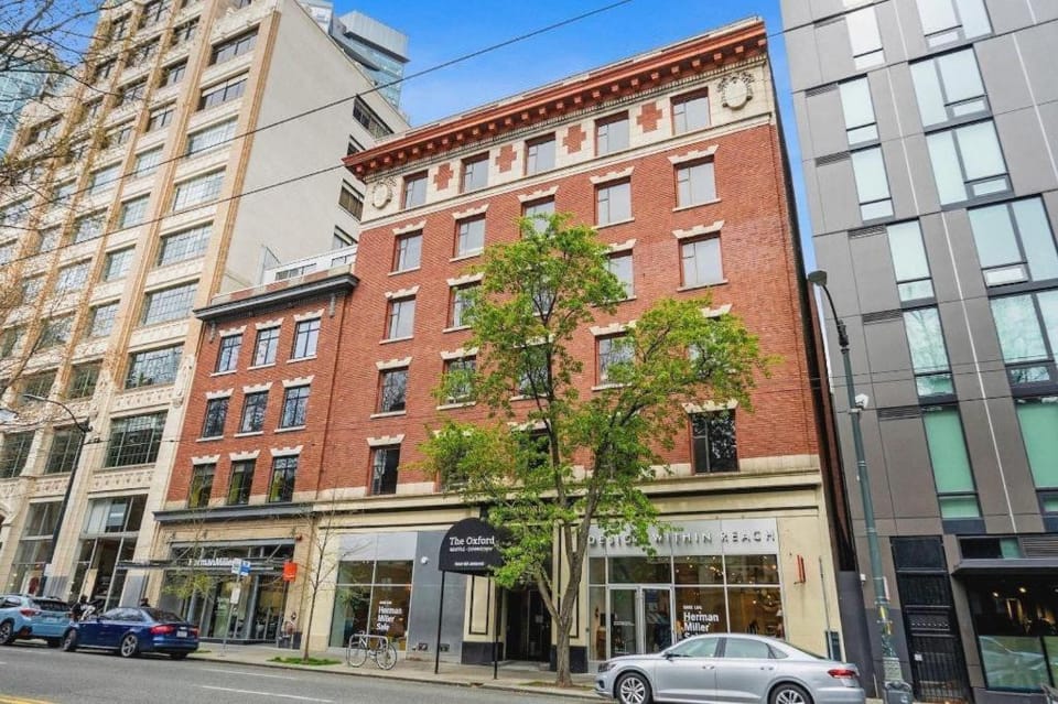 The Oxford Seattle-Downtown Hotel in Pike Place Market