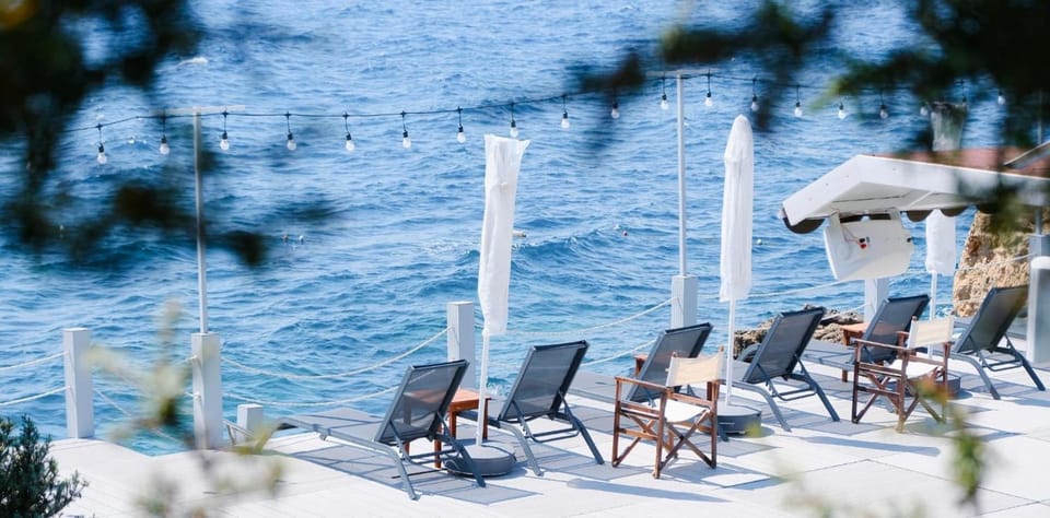 Maya Bistro Hotel Beach Hotel in İzmir Province