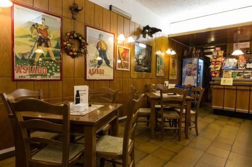 Hotel Alpi - Asiago Hotel in Asiago