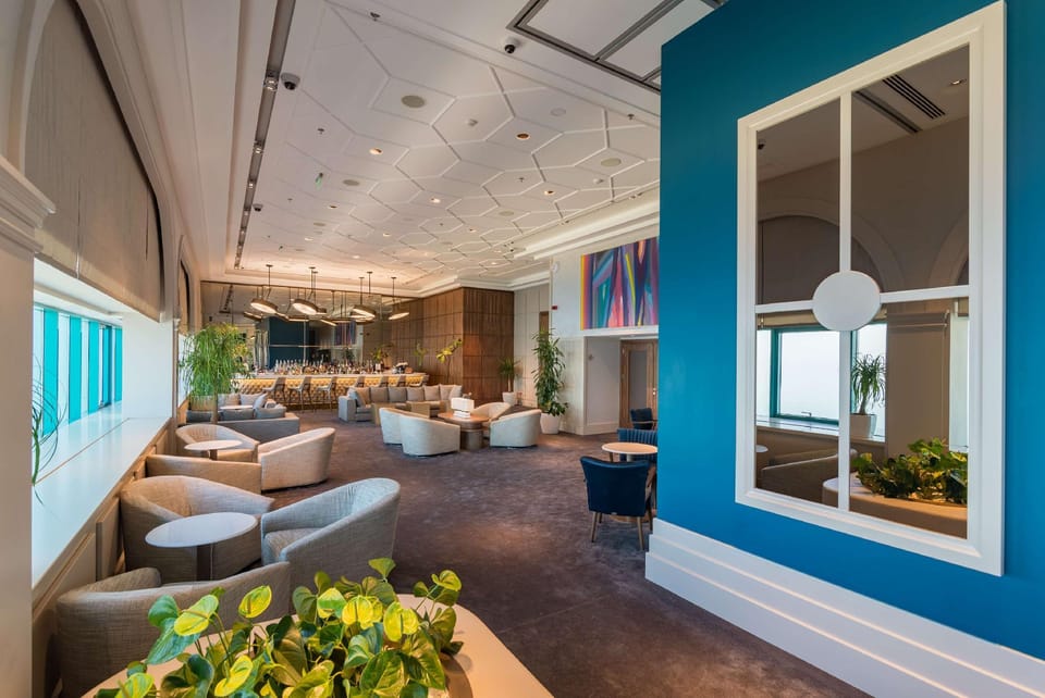 Bar/lounge
