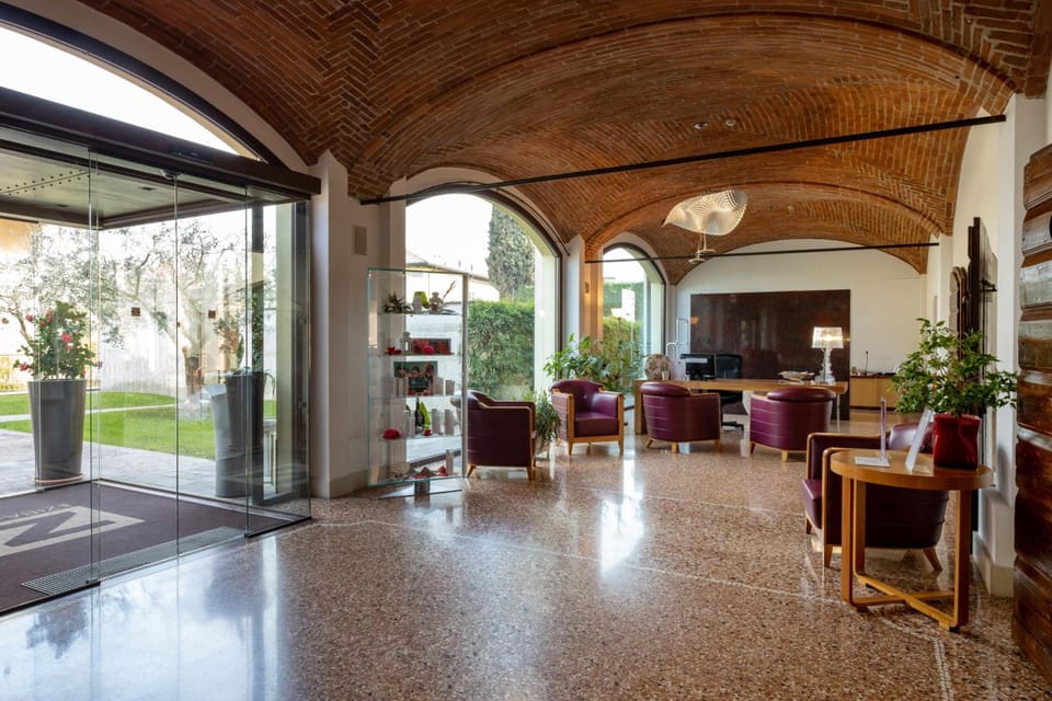 The Ziba Hotel & Spa Hotel in Peschiera del Garda