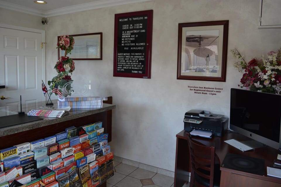 Travelers Inn Motel in Daly City