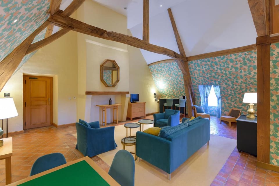 Hotel Golf Chateau De Chailly Hotel in Bourgogne-Franche-Comté