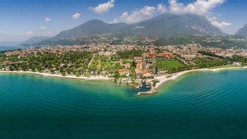 Route77 hostel Hostel in Lake Garda