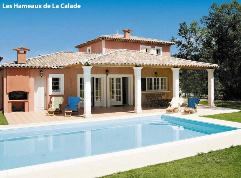Lagrange Vacances Domaine de Fayence Apartment hotel in Fayence