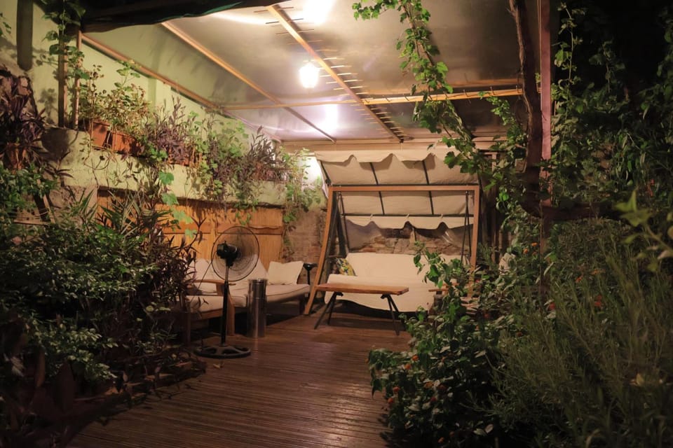 LOTUS GARDEN HOSTEL Hostel in Izmir