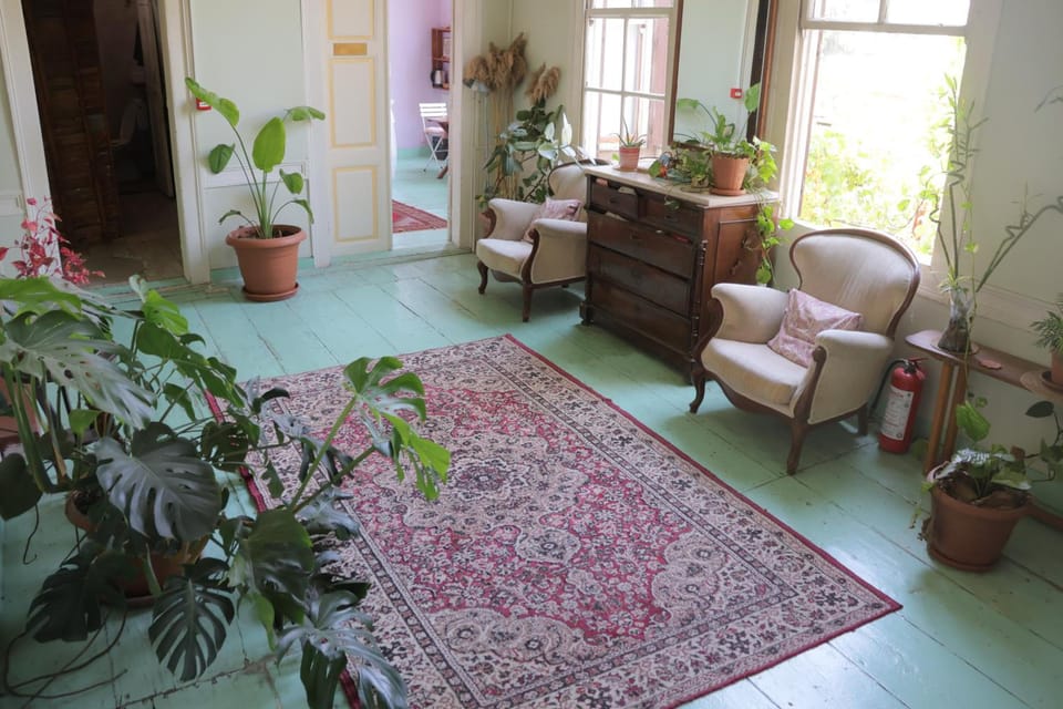 LOTUS GARDEN HOSTEL Hostel in Izmir