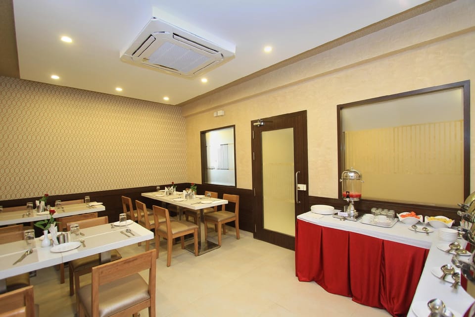 La Sara Regent Hotel in Bengaluru
