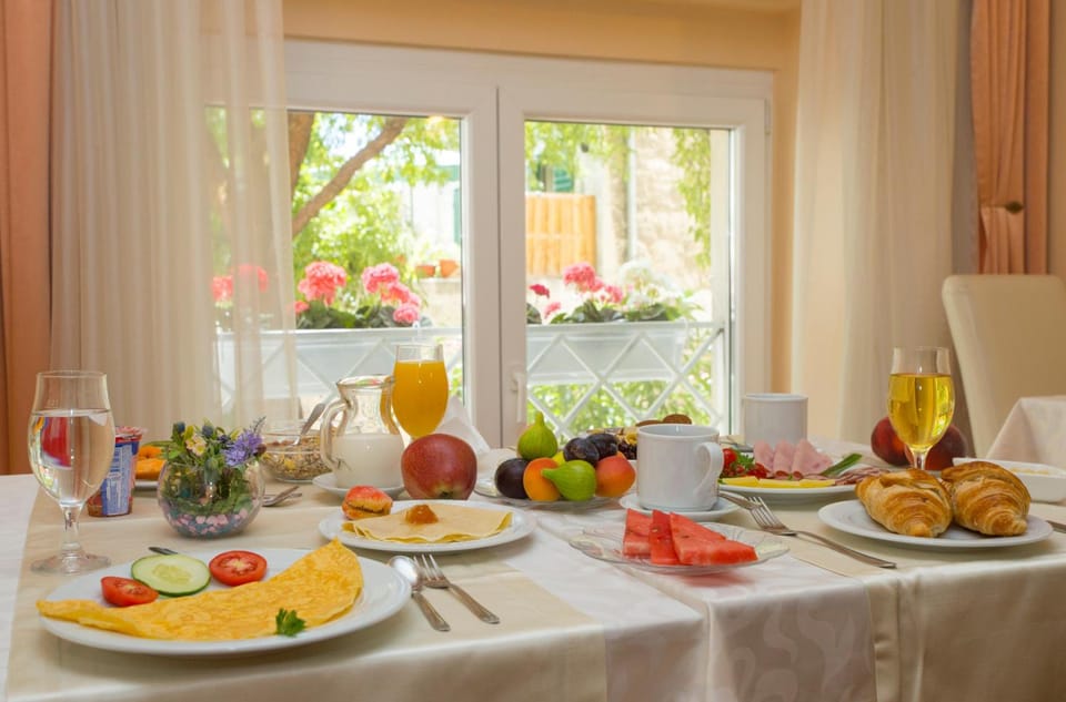 Royal Suites Hotel in Split