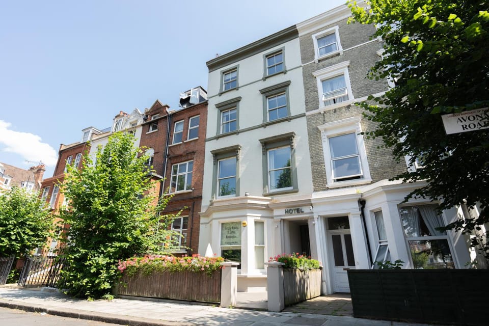 Simply Rooms & Suites Hotel Hotel in City of Westminster