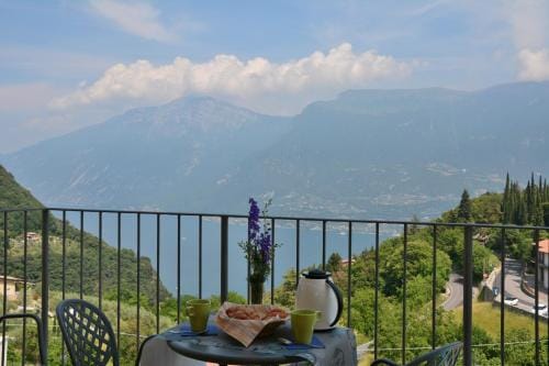 Stella D'Oro - Hotel & Apartments Hotel in Tignale