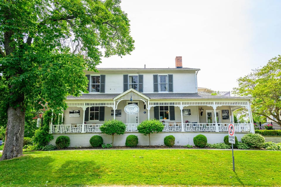 The Old Bank House Inn in Niagara-on-the-Lake