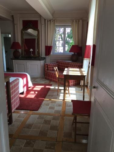 Le clos saint Genois Hotel in Auvergne-Rhône-Alpes