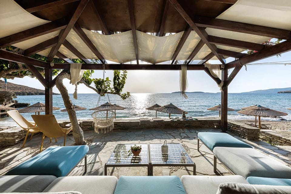 Aneroussa Beach Hotel Hotel in Decentralized Administration of the Aegean