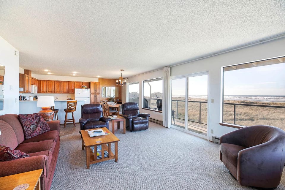 Hi-Tide Resort Hotel in Moclips