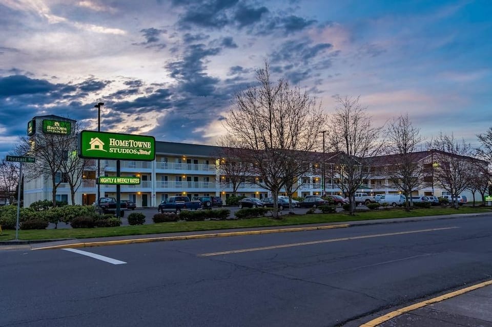Crossland Eugene - Springfield Hotel in Springfield