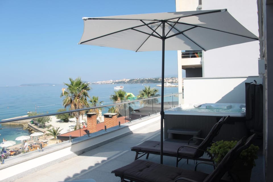 Beach Hotel Split Hotel in Podstrana
