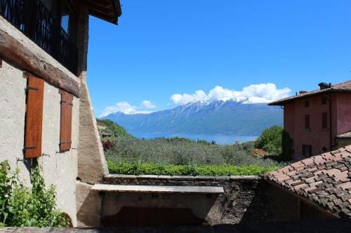 Albergo CAVALLINO 10 Hotel in Lake Garda