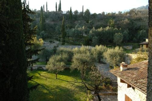 Albergo CAVALLINO 10 Hotel in Lake Garda