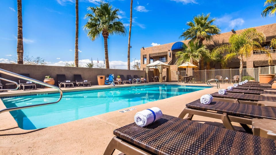 SureStay InnSuites Phoenix Hotel & Suites by Best Western Hotel in Phoenix