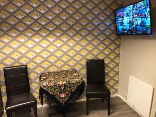 Bright Apartments Hotel in Huntingdonshire District