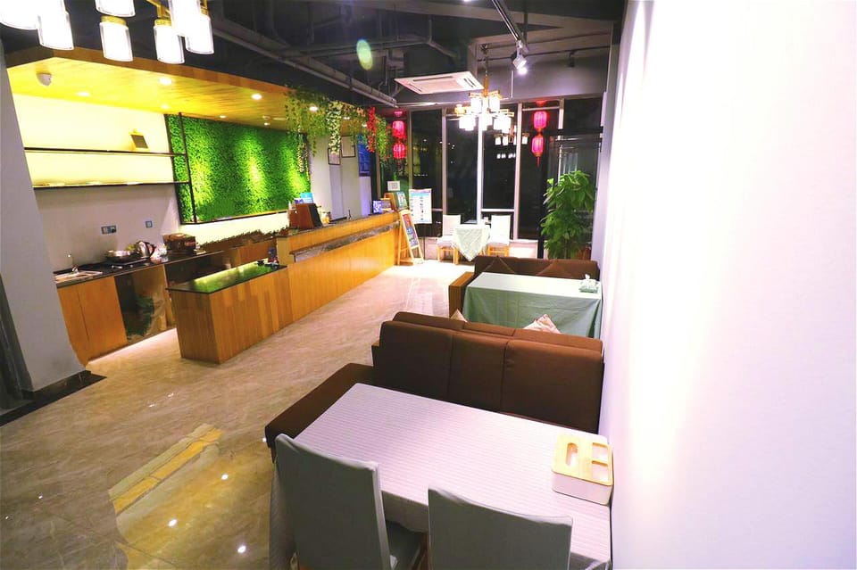Hangzhou Dian Jia Hotel Hostel in Hangzhou