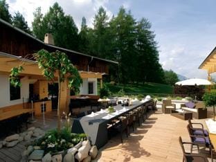 s'Hoamatl Dorfkrug Appartements Apartment hotel in Tyrol