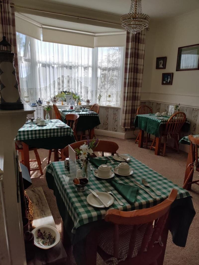 Cameron Court B&B Hotel in Flamborough