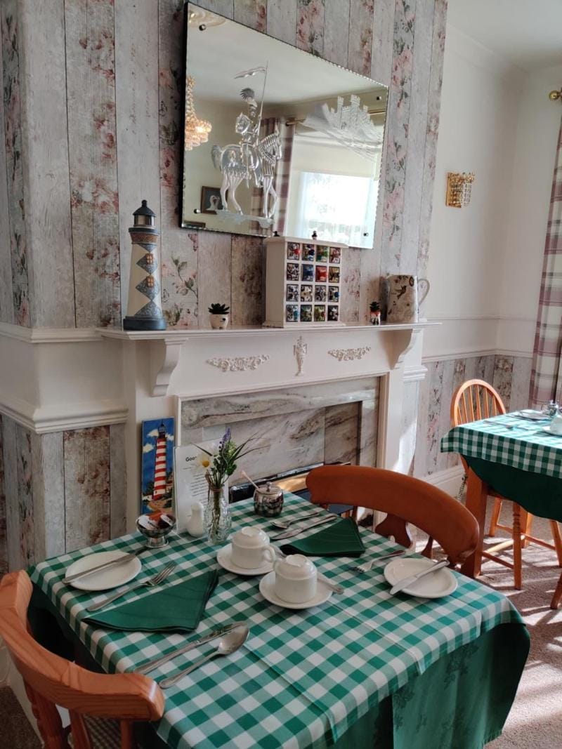 Cameron Court B&B Hotel in Flamborough