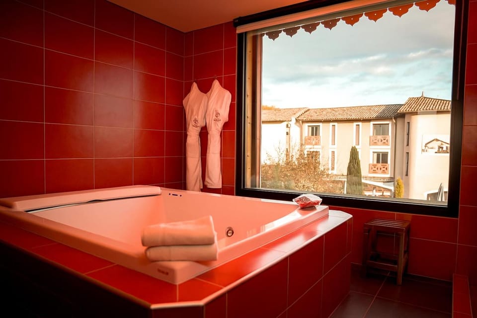 Georges Blanc Parc et Spa - Relais et Chateaux Hotel in Bourgogne-Franche-Comté