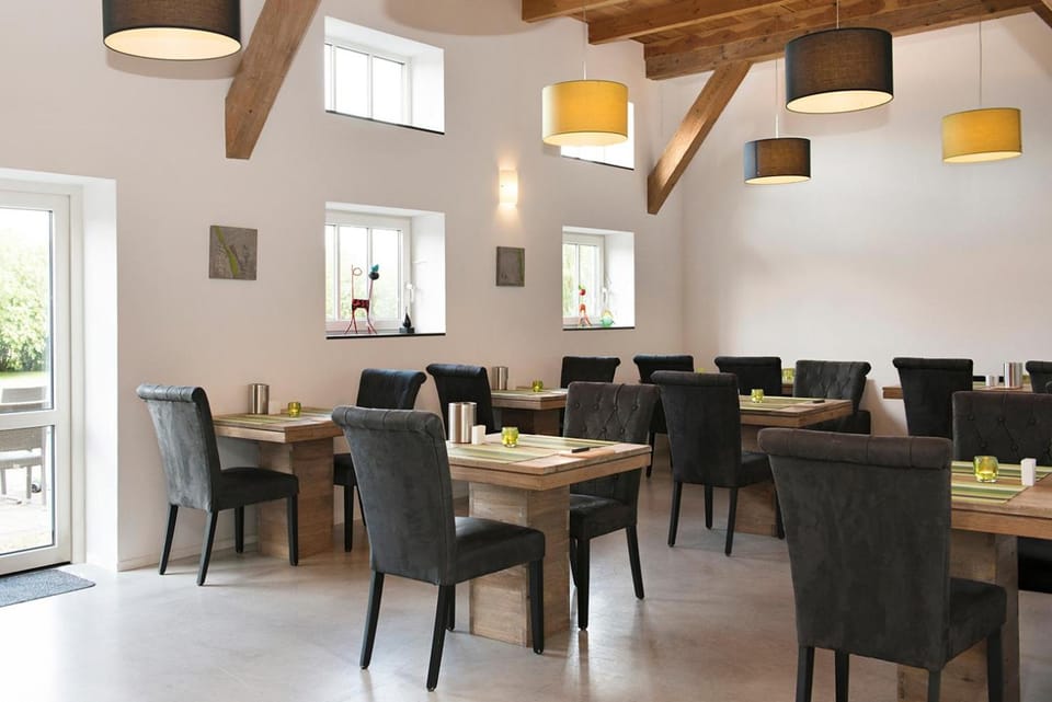 Hoevehotel 'Hof Christina' Hotel in Vrouwenpolder