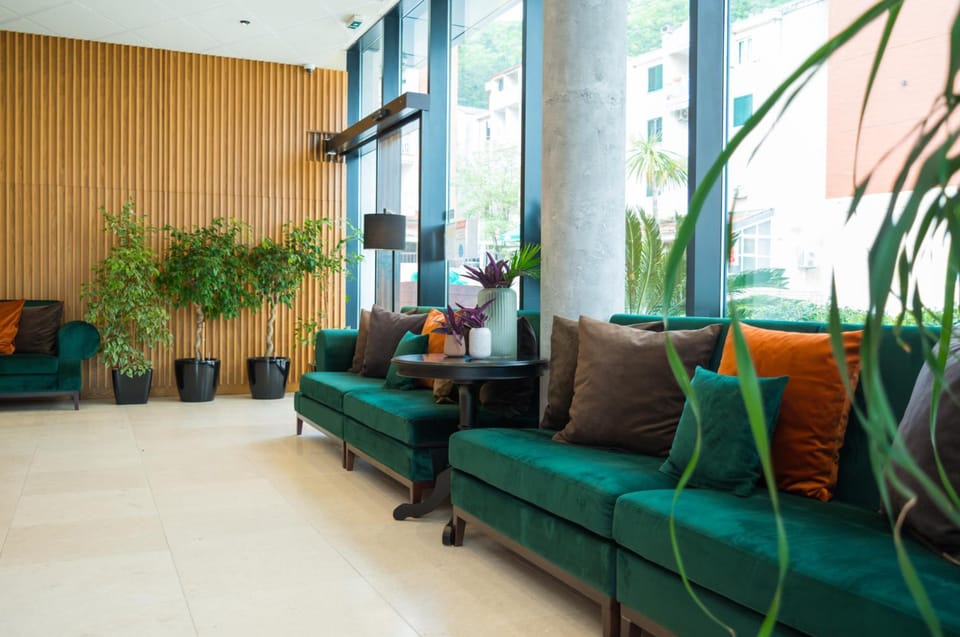 Hotel Admiral Hotel in Budva