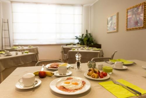 Hotel Al Caval Hotel in Torri del Benaco