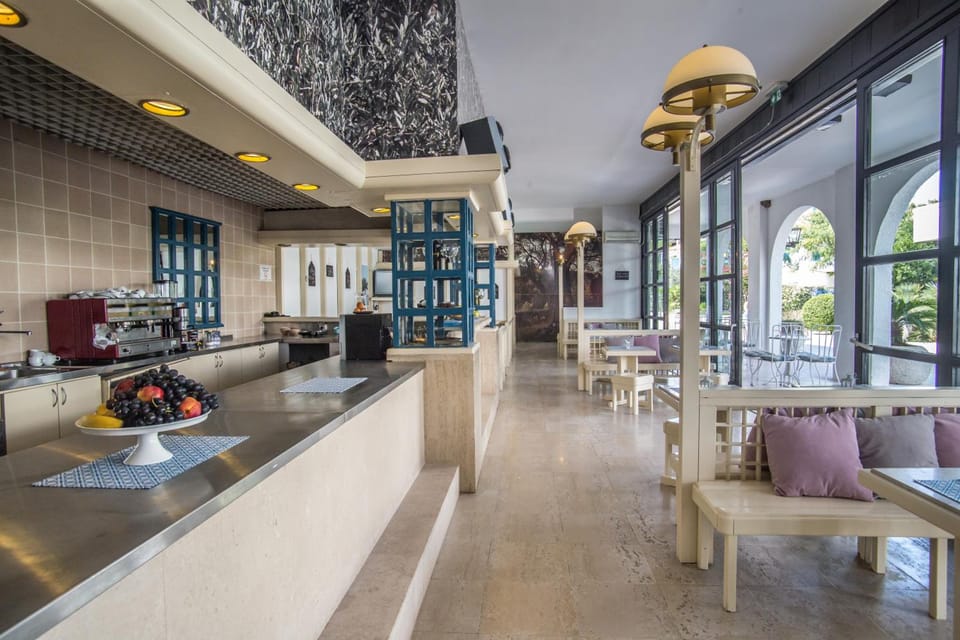 Hotel Aleksandar Hotel in Budva