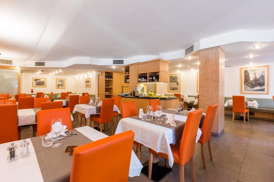 Hotel Alpina Hotel in Madonna di Campiglio