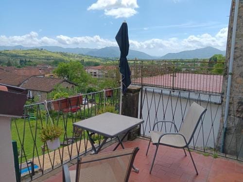 Monti Guesthouse Hotel in Province of Massa and Carrara