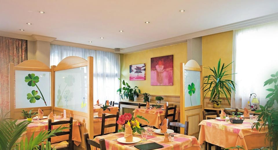 Logis Hotel Restaurant Bellevue Annecy Hotel in Annecy