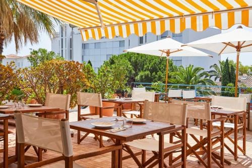 Hotel California Hotel in Le Lavandou