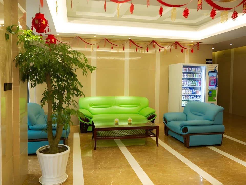 GreenTree Inn Express Suzhou Taicang Renmin Bei Road Nanyang Plaza Hotel in Shanghai