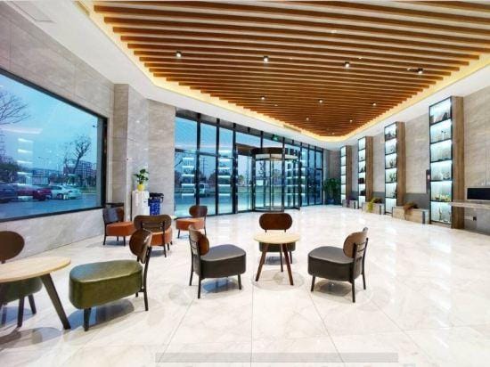 VX Hotel (Chagnzhou Jintan District Red Star Macalline) Hotel in Jiangsu