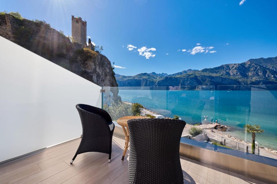 Hotel Castello Lake Front Hotel in Malcesine