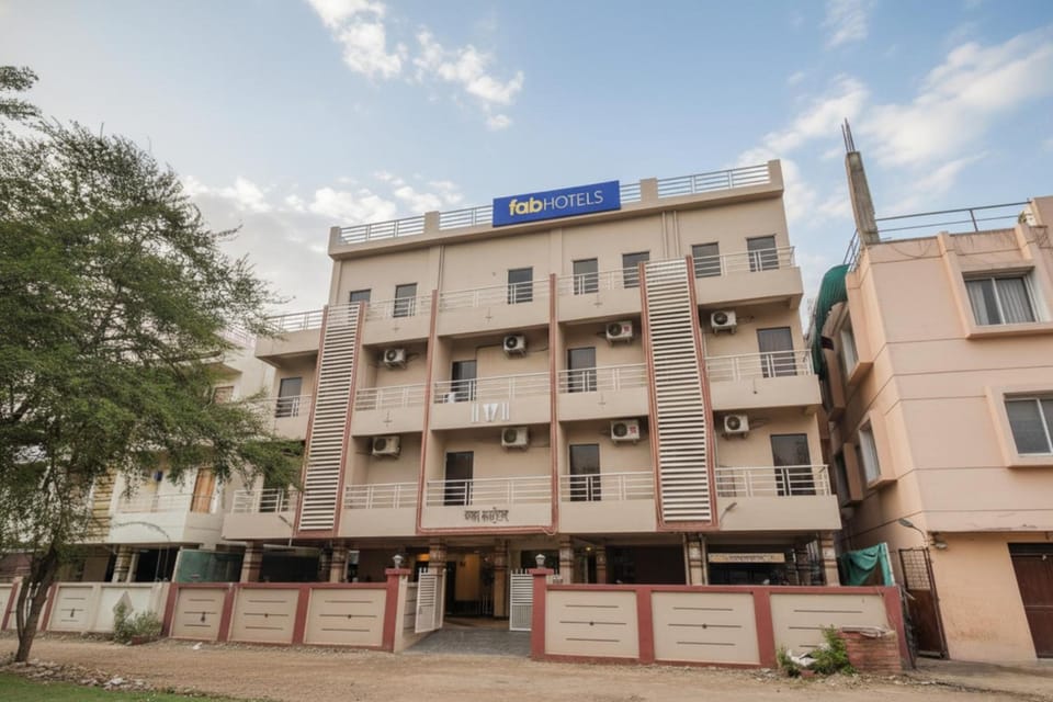 FabHotel 4 Star Executive Hotel in Pune