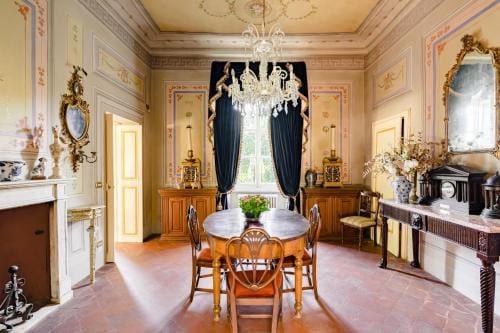 VILLA NOTTOLINI Hotel in Capannori