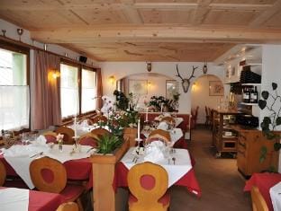 Hotel Conrad Hotel in Canton of Grisons