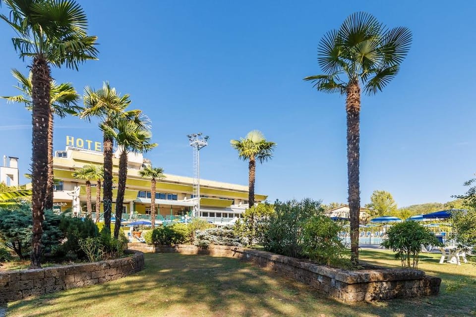 Hotel Country Club Hotel in Capannori