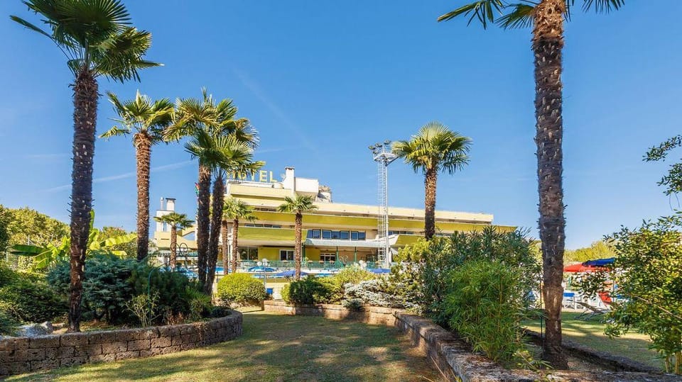 Hotel Country Club Hotel in Capannori