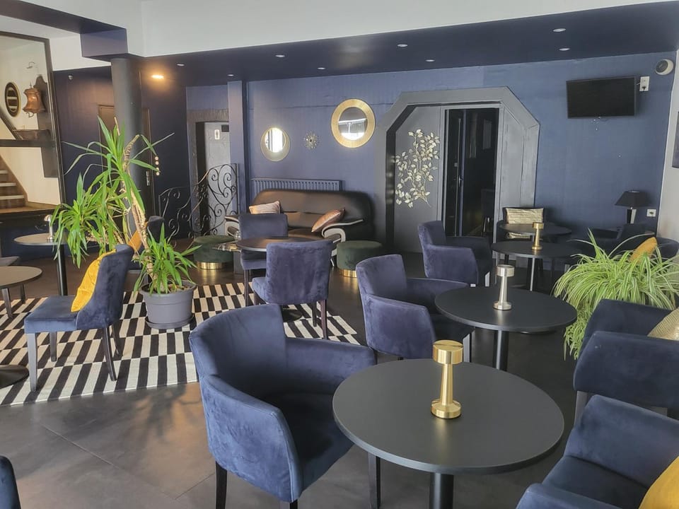 Bar/lounge