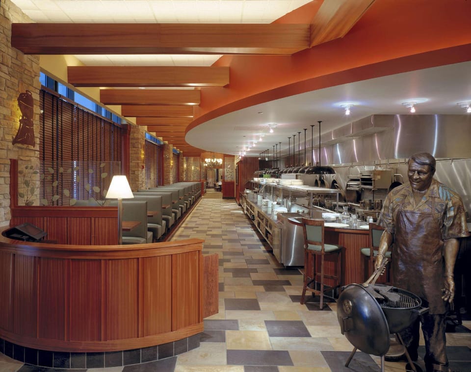 Hilton Garden Inn Chicago Downtown Magnificent Mile Hotel in River North